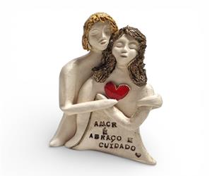 Escultura Namorados "Abraço"