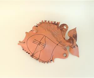 Peixe - Barro vermelho/Branco - L