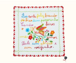Lenço dos Namorados bordado Vila Verde S