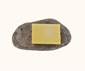 Saboneteira de Pedra Vulcânica